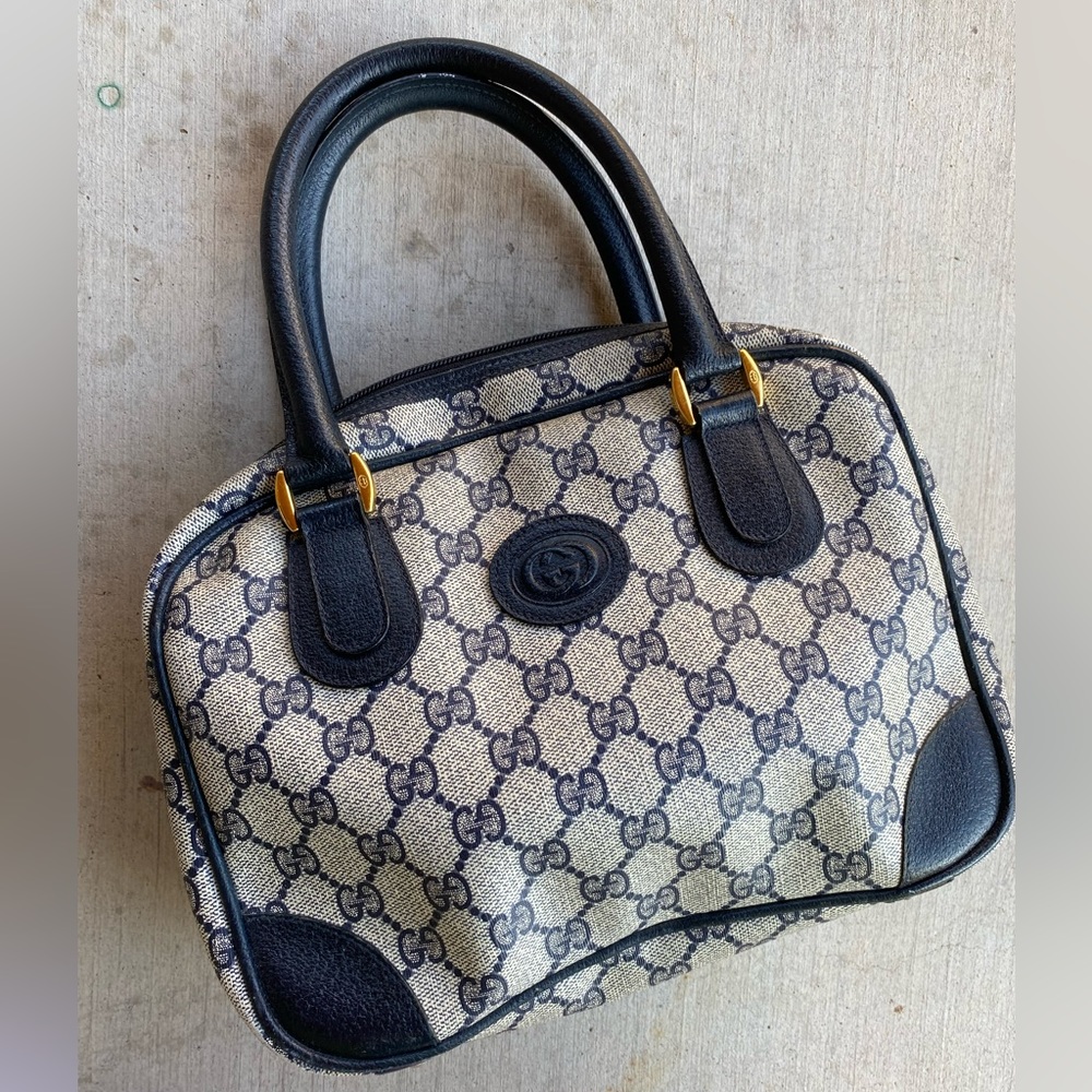 Authentic Gucci vintage navy monogram satchel doctor bag purse leather canvas